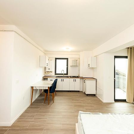 Apart Hotel Fusion Tower Iasi Exterior foto
